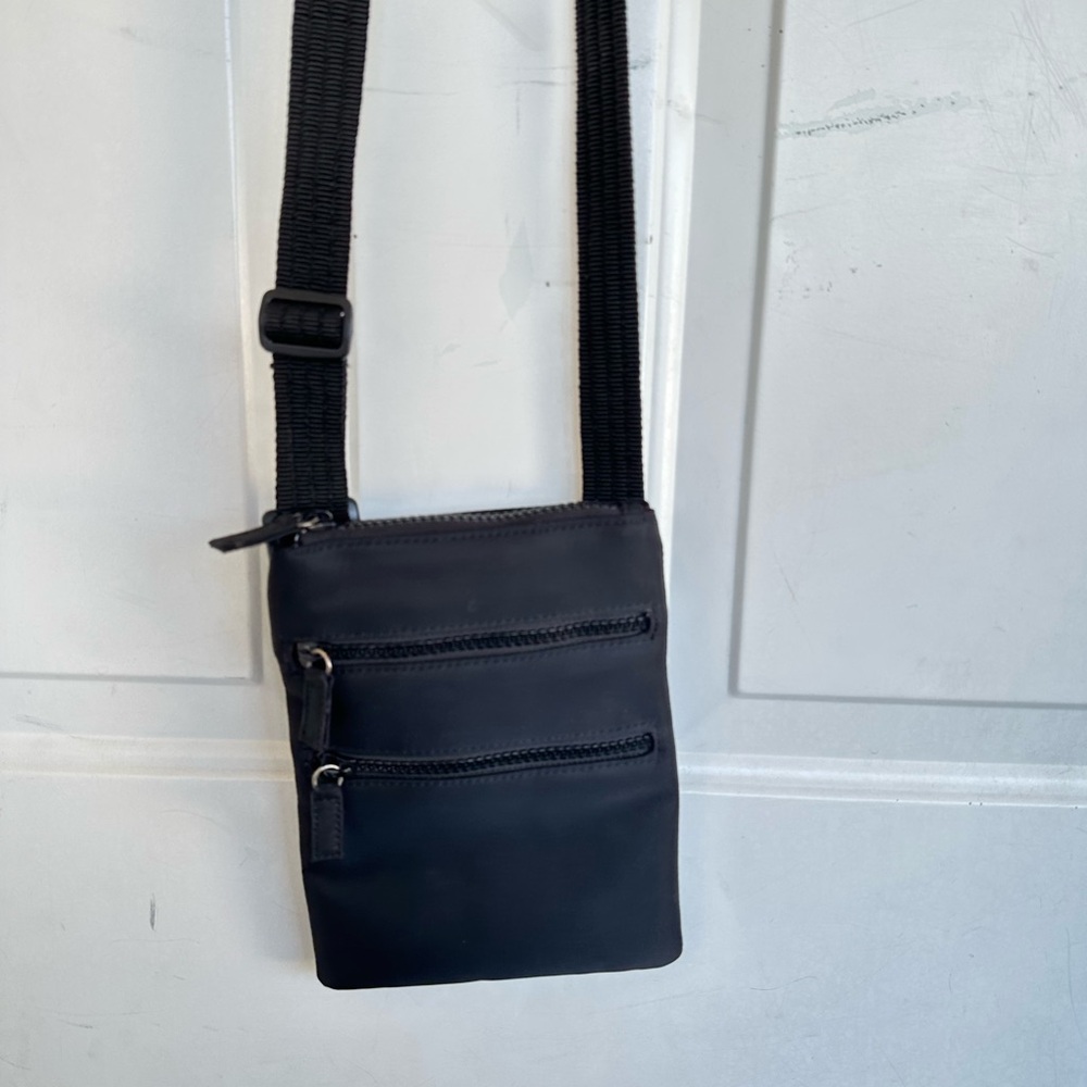 Classiques Entier Crossbody Bag